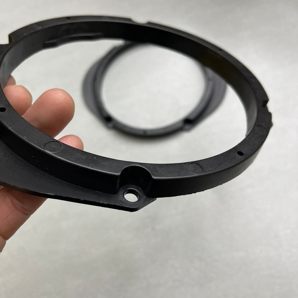 Đế loa cánh ô tô cho Mazda BT50, CX5, CX3, Mazda 5 vòng đệm đế đặt loa size 6.5inch - 160mm phụ kiện loa