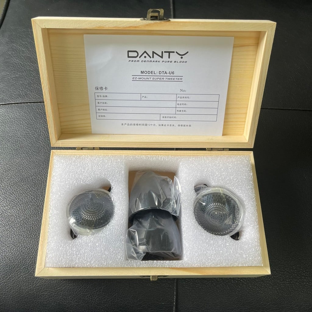 Loa Treble Danty DTA-U6 - Cao Cấp đựng trong hộp gỗ viền kim loại hoa văn phong cách Western