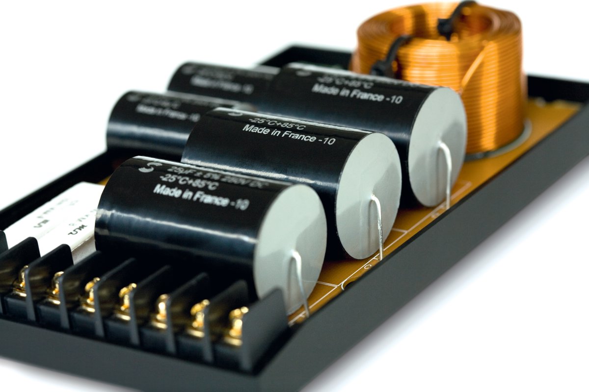 Dynaudio product