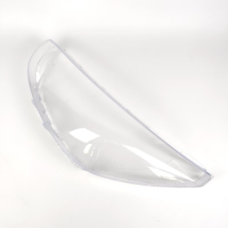 Vỏ đèn pha Hyundai Accent, chất lượng cao, với lớp phủ đặc biệt bằng gốm cao cấp, cung cấp khả năng chống mài mòn và lão hóa đặc biệt, đảm bảo độ bền lâu dài.