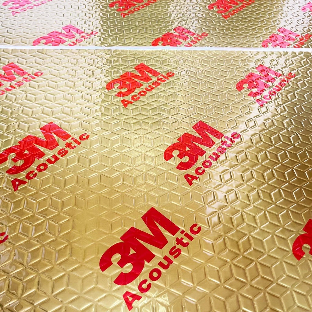 Tấm chống ồn ô tô 3M Acoutis 3 lớp màu đen siêu cách âm. Tấm cách âm 3M 80x46 cm. Hàng nhập khẩu